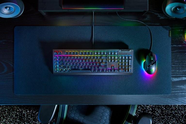 Klaviatūra Razer BlackWidow V4 X Green Switches, (US)