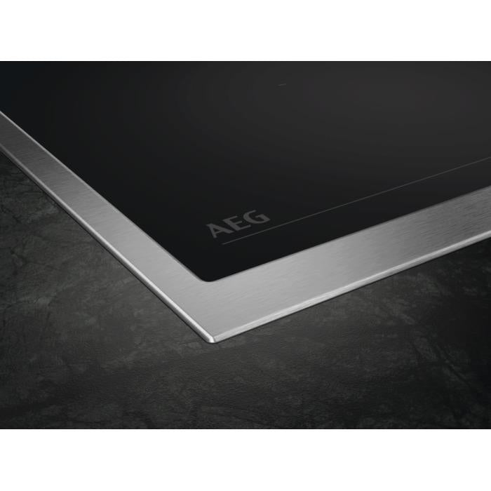 Płyta indukcyjna AEG seria 5000 Hob2Hood® TN64IA00XB