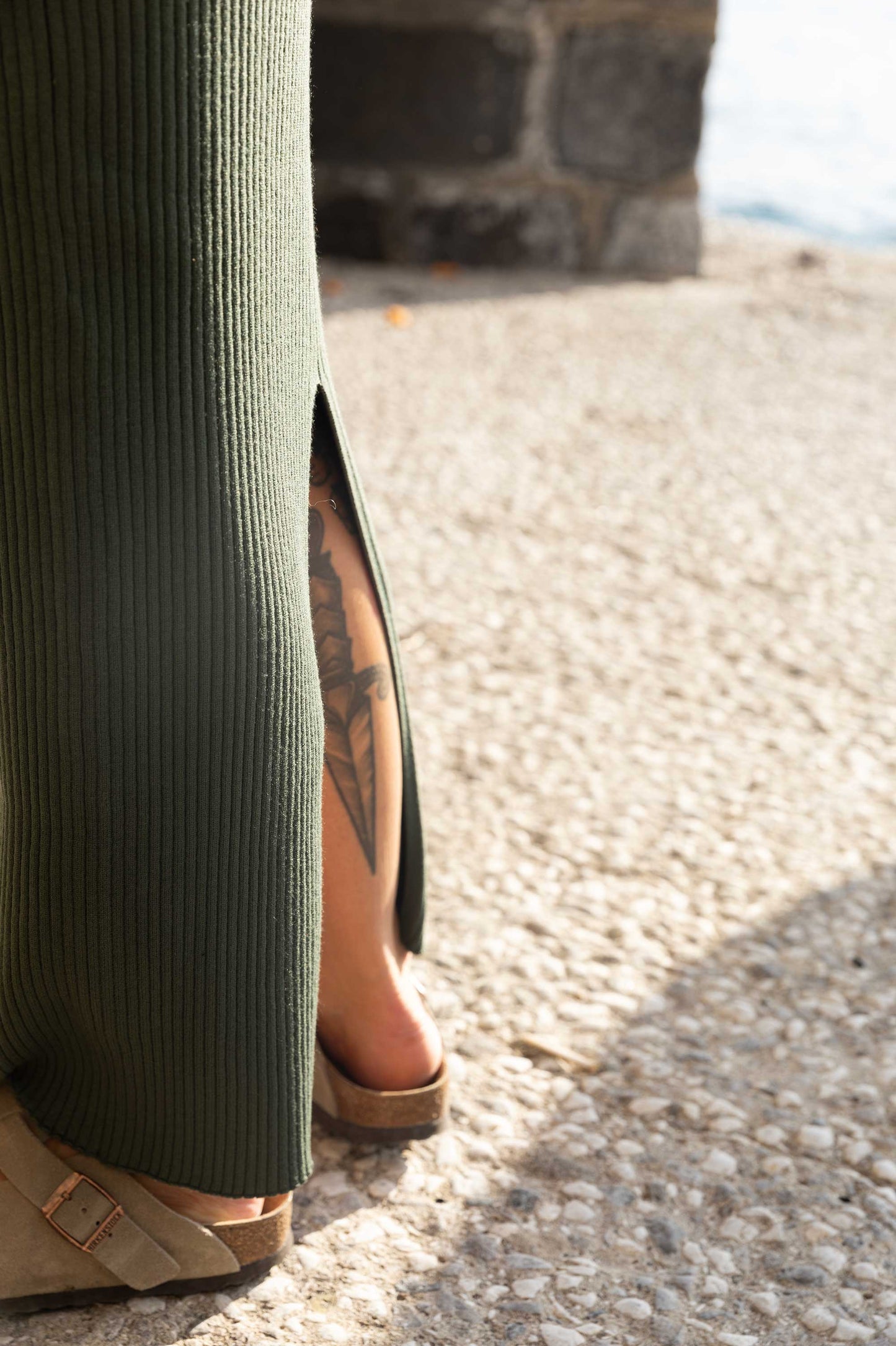 Madonna Rippstrick-Midirock Khaki *WENDEBAR*
