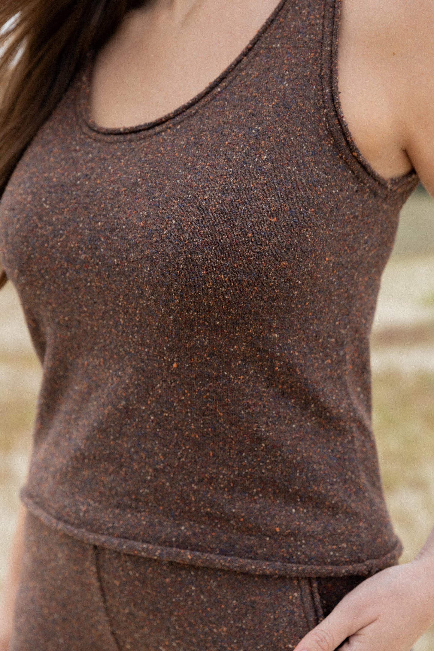 Sabbia Set aus Tanktop und Shorts, Schokolade