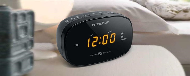 Radijo žadintuvas Muse M-150CR, juoda