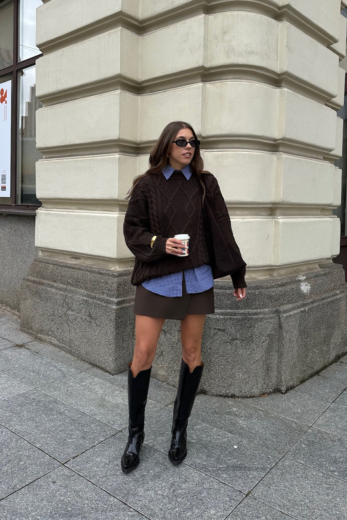 Nonna Zopfmusterpullover aus 100 % Merinowolle Schokolade