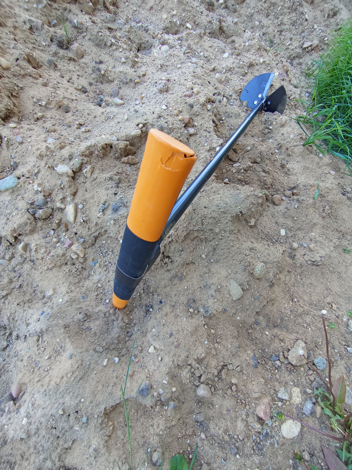 Mechaniczna wiertnica glebowa Fiskars 134730/1000640, 111cm (z wadą)