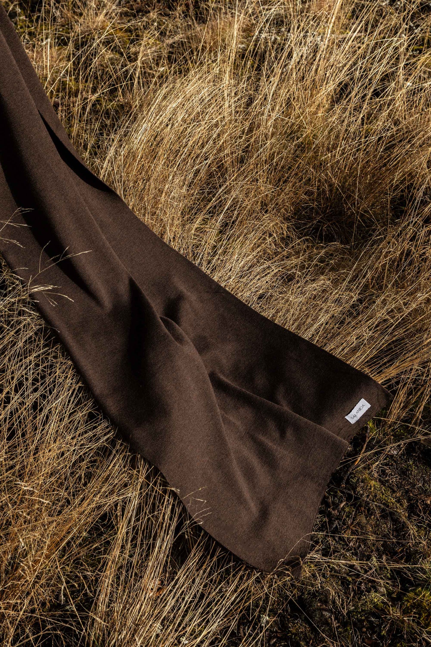 Via 100% Merino Scarf Chocolate
