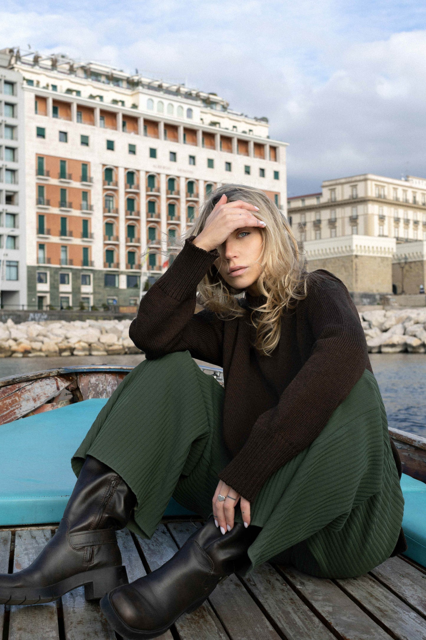 Marina Pullover aus 100 % Merinowolle, Schokolade
