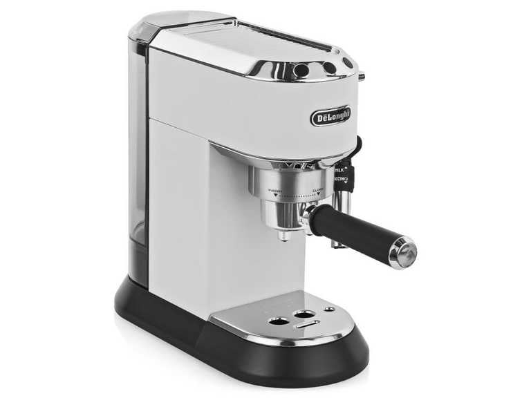 DeLonghi EC685M Pusiau Automatinis Kavos Aparatas - ESE Tabletės, Pieno Putos, 1.1L