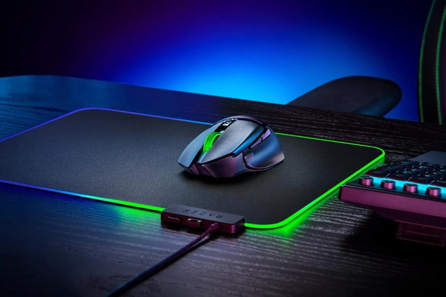 Razer Basilisk V3 X HyperSpeed – belaidė žaidimų pelė su Bluetooth, 18 000 DPI, juoda