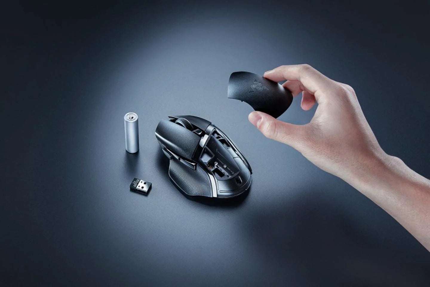 Razer Basilisk V3 X HyperSpeed – belaidė žaidimų pelė su Bluetooth, 18 000 DPI, juoda
