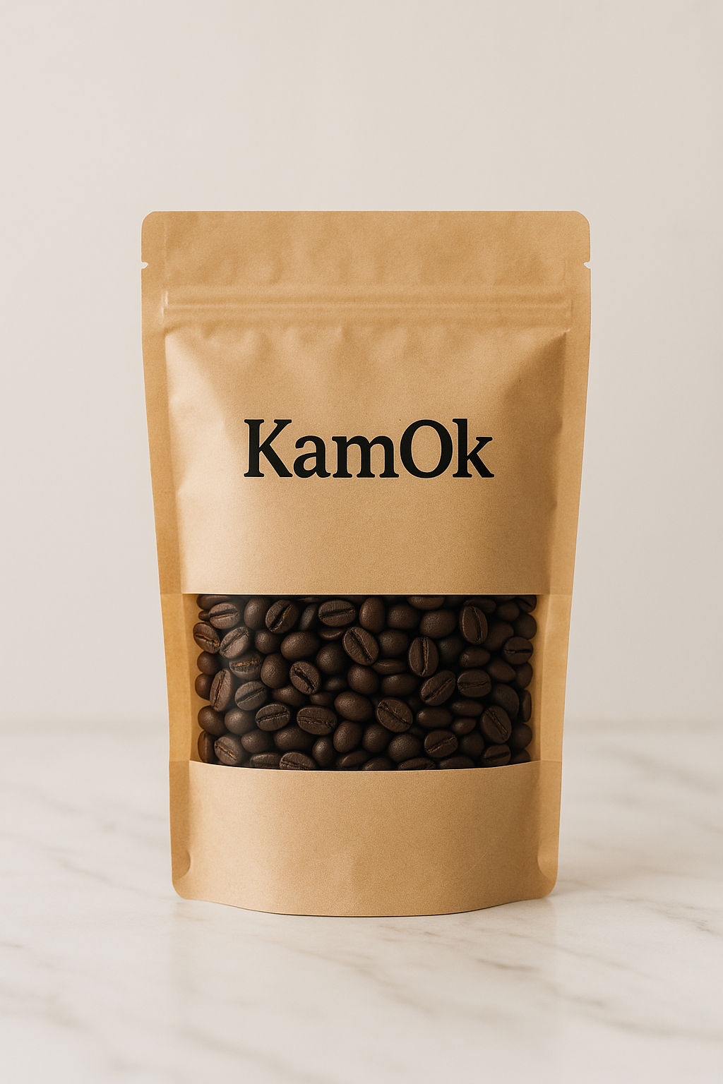 Kavos pakuotė su KamOk logotipu