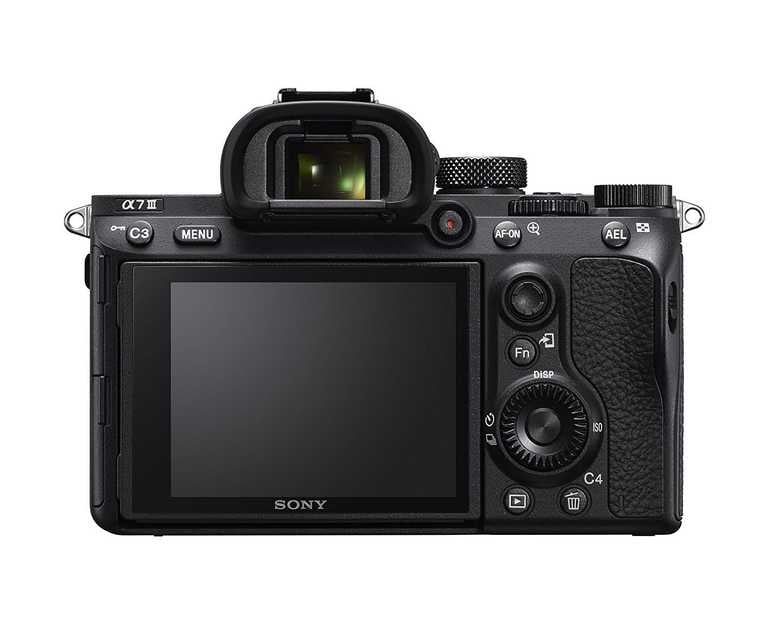 Sony Alpha A7 III sistēmas kamera — 24,2 MP pilnkadra 4K HDR video