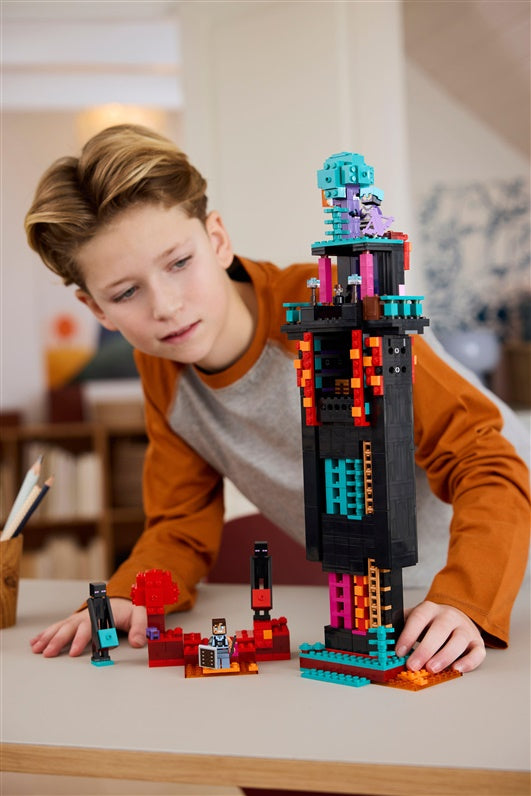 Konstruktorius LEGO® Minecraft The Enderman Tower 21279