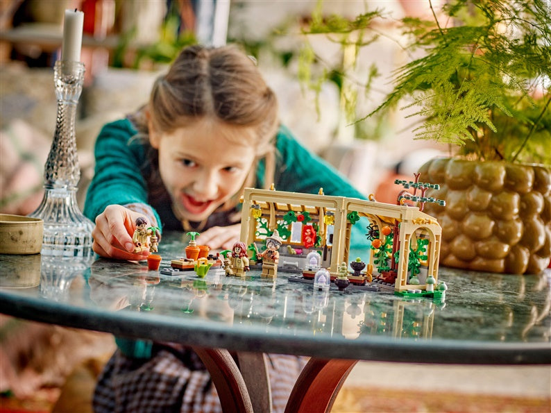 LEGO® Harry Potter™ Hogwart™: lekcja zielarstwa