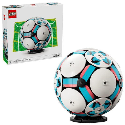 Konstruktor LEGO Piłka nożna 43019, 1498 el.