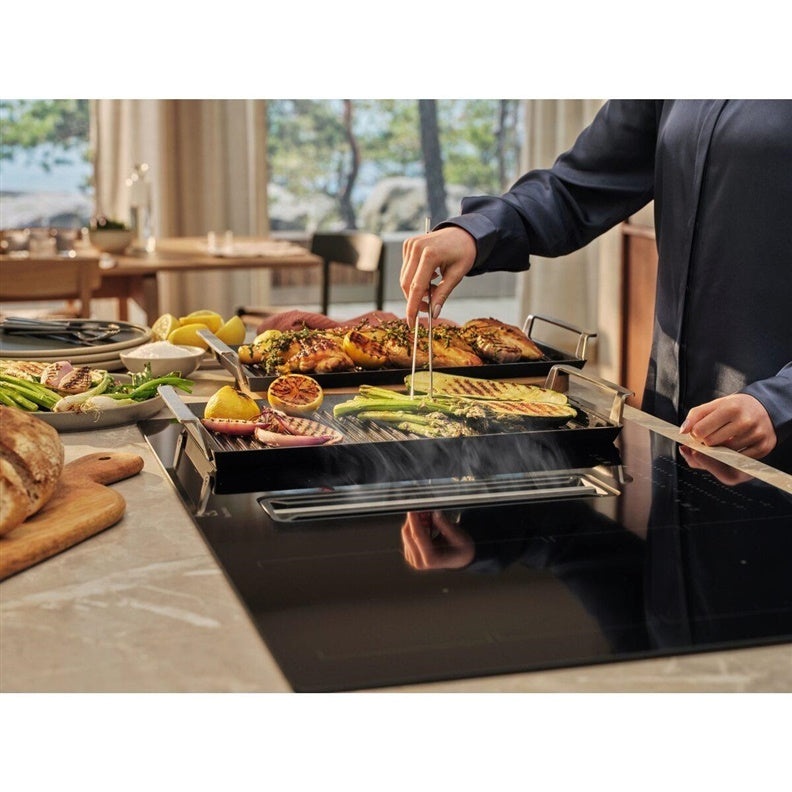 GRILL PLANCZA E9HHPG11 ELECTROLUX