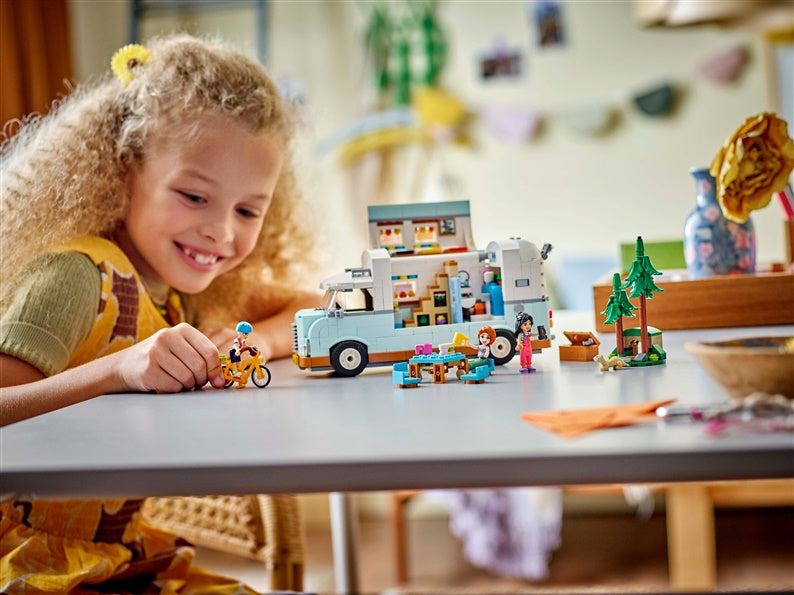 LEGO® Friends Friendship Camper Van Adventure, 778 vnt.