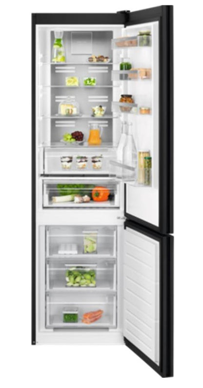 Lodówka z zamrażarką u dołu Electrolux LNT7ME36K2