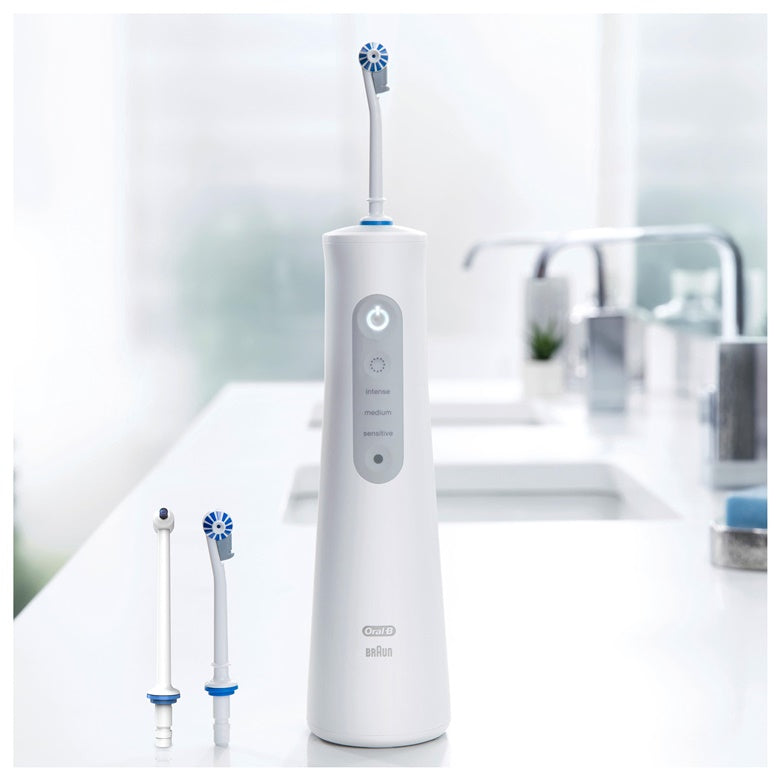 Tarpdančių irigatorius Oral-B AquaCare 6 PRO EXPERT, baltas