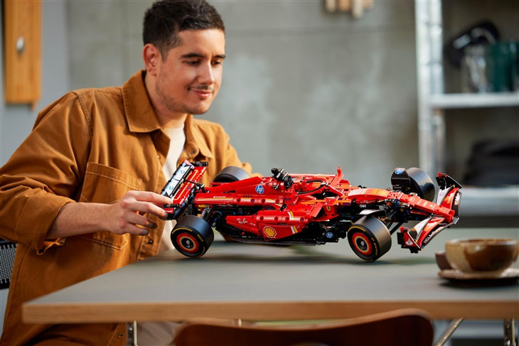 LEGO® Technic Samochód F1 Ferrari SF-24 42207, 1361 elementów