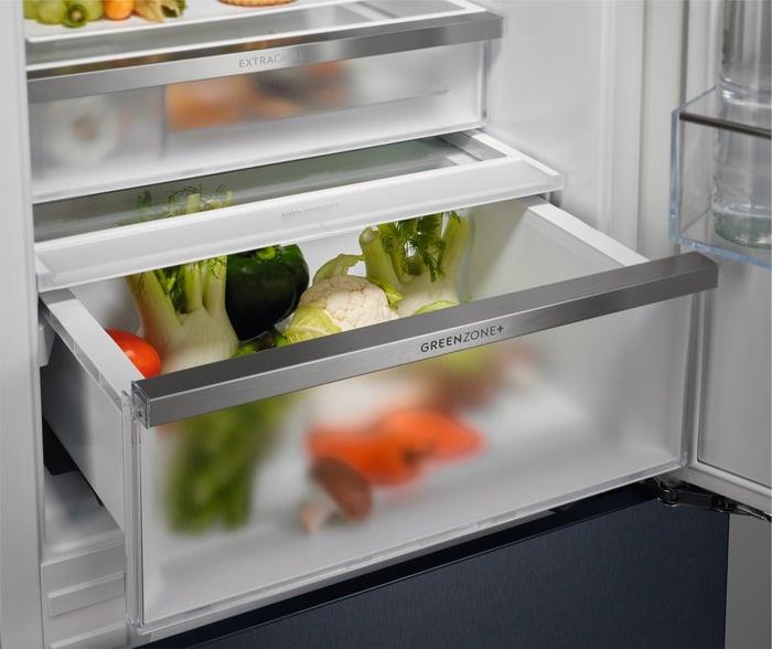 REFRIGERATOR BI ENC8MC19S ELECTROLUX