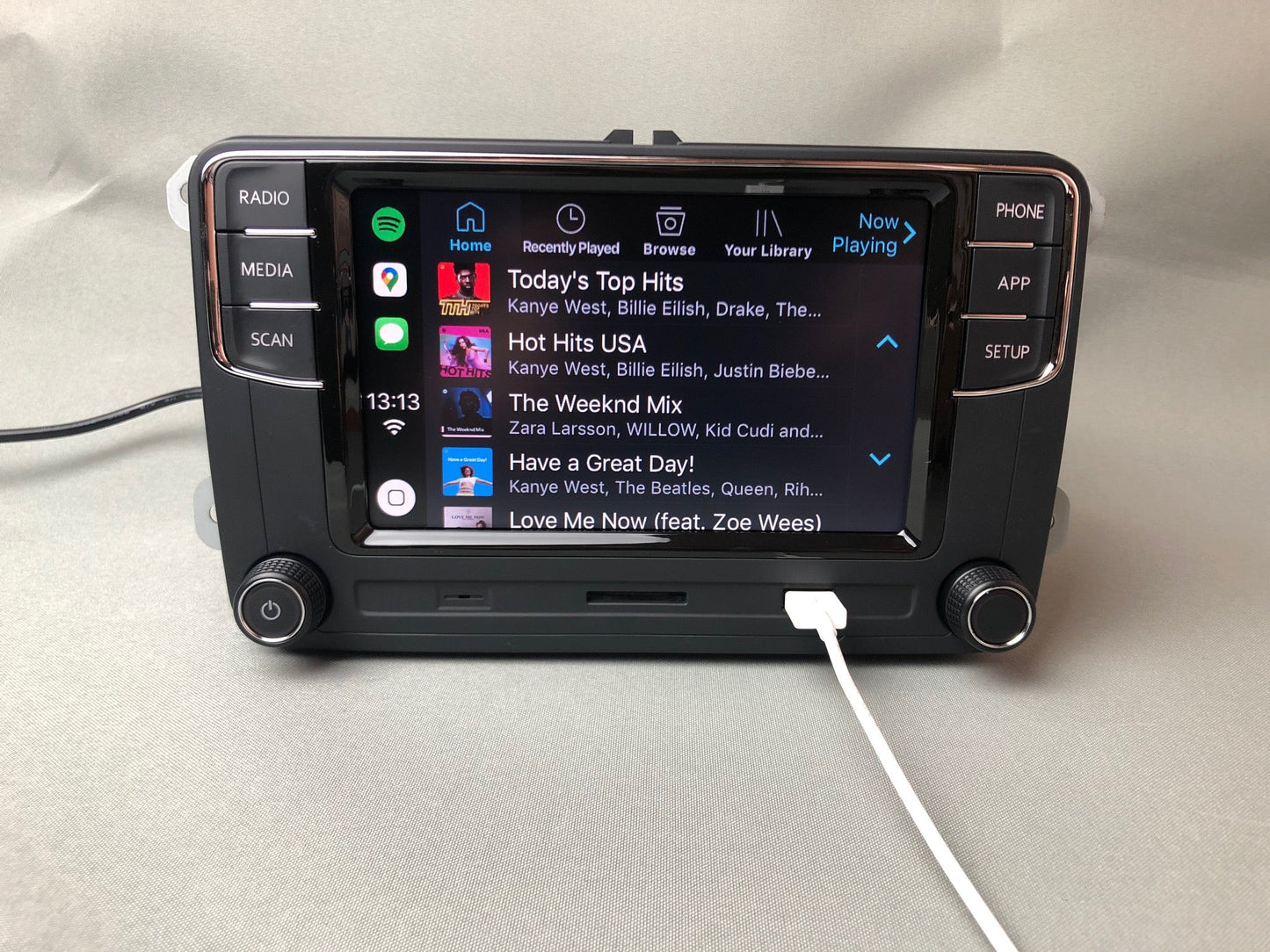 Volkswagen VW RCD 330G CarPlay and Android Car Navigation System Multimedia GPS