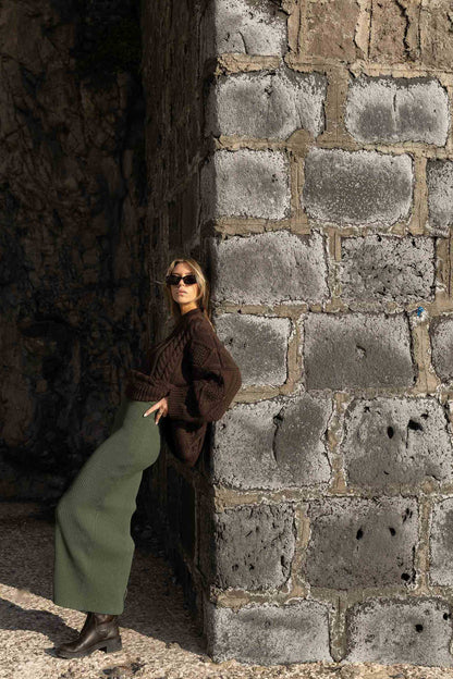 Nonna Zopfmusterpullover aus 100 % Merinowolle Schokolade 