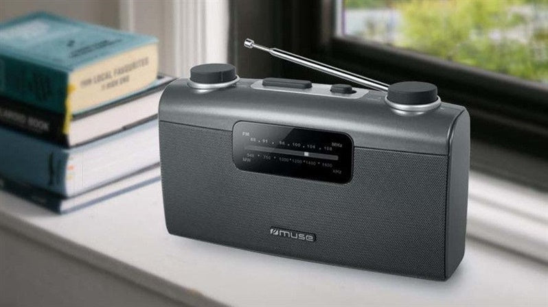 Nešiojamas radijo imtuvas Muse M-058 R, juoda