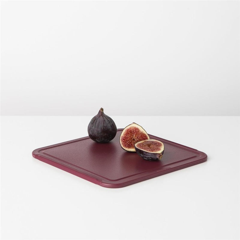 Deska do krojenia Brabantia, czerwona, 26,7 cm x 26,7 cm