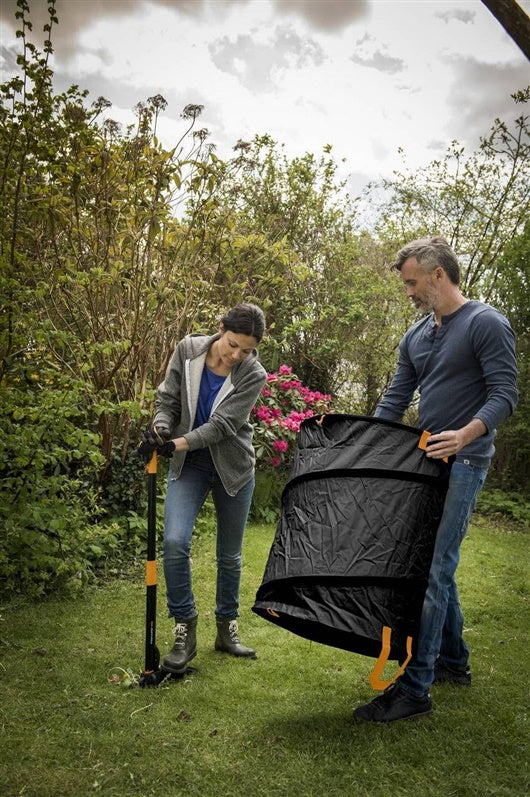 Krepšys sodo Fiskars Solid PopUp, 172 l