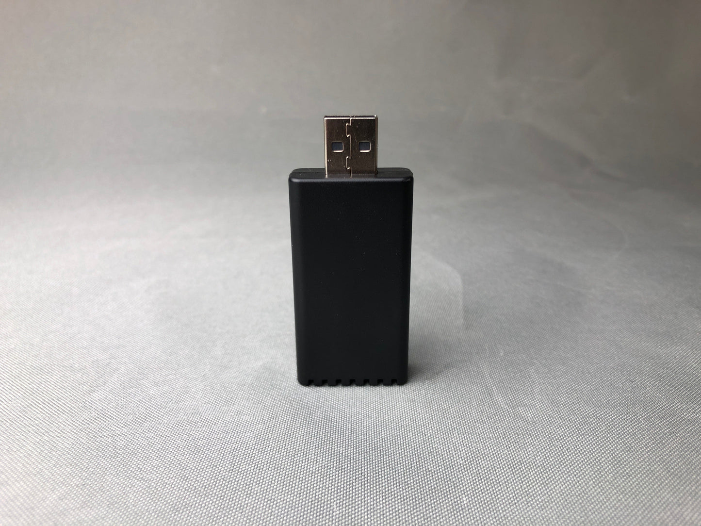 USB Wired to Wireless CarPlay Adapter Box for Apple Carplay Car OEM Wired CarPlay To Wireless CarPlay Dongle Plug and Play