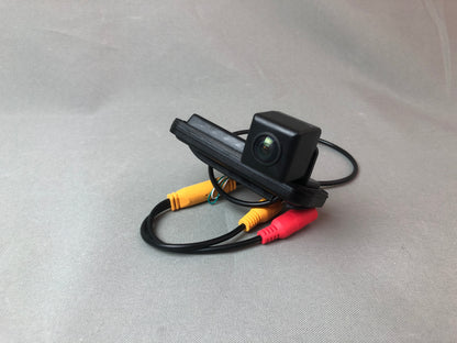 Mercedes Benz EB Class 2016 / 2017 Reverse Camera Rear View Parking AHD for Android