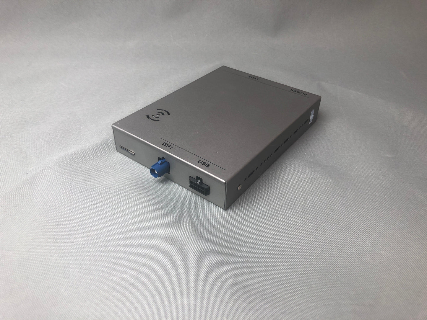 Volvo XC90 XC60 XC40 S90 S60 V60 V90 CarPlay Box Android Auto car interface adapter