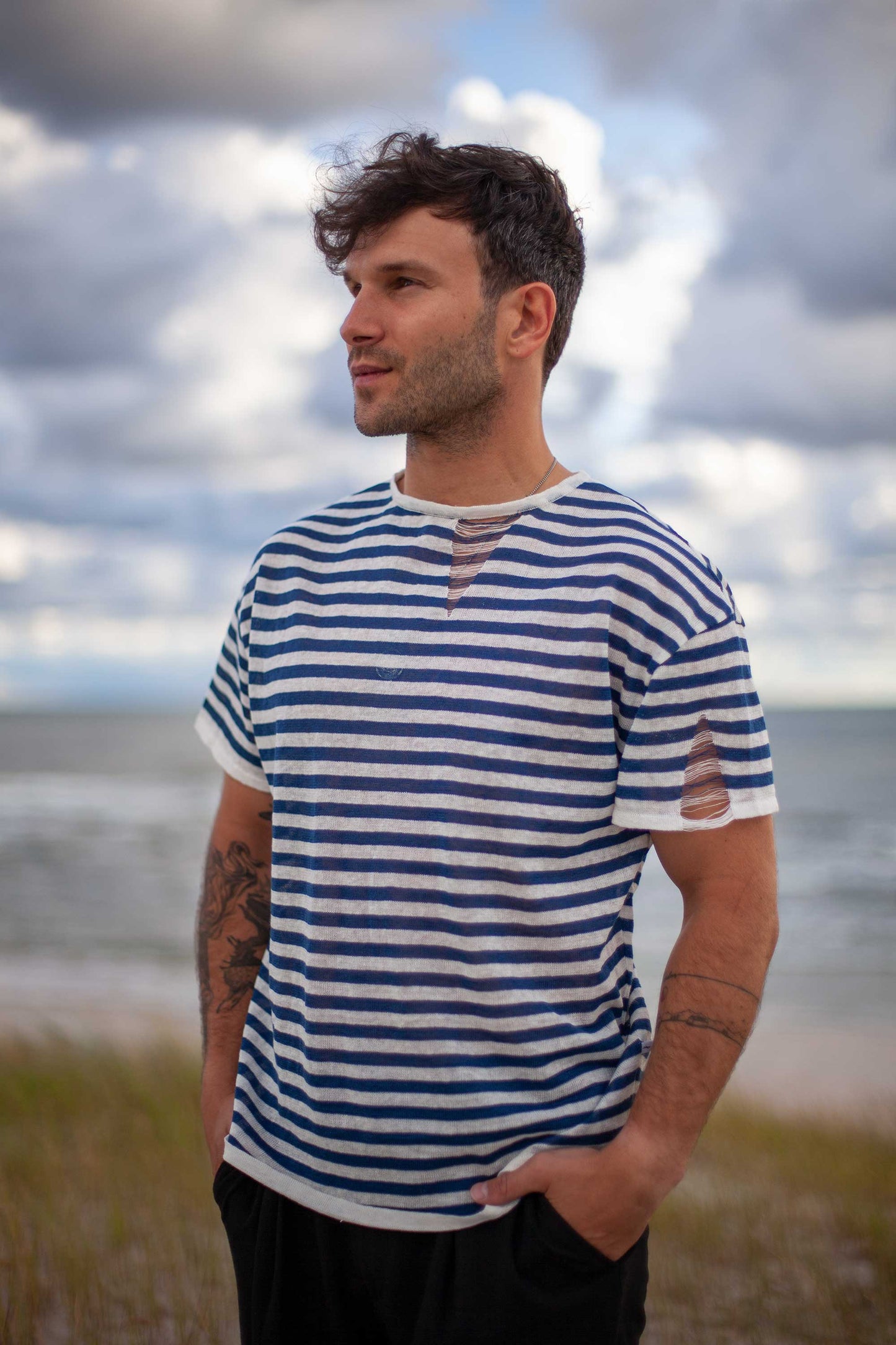 Energia 100% Linen T-shirt Navy *Unisex*