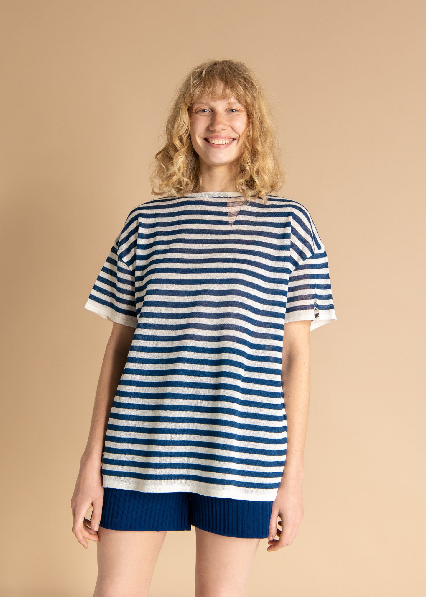 Energia 100% Linen T-shirt Navy *Unisex*
