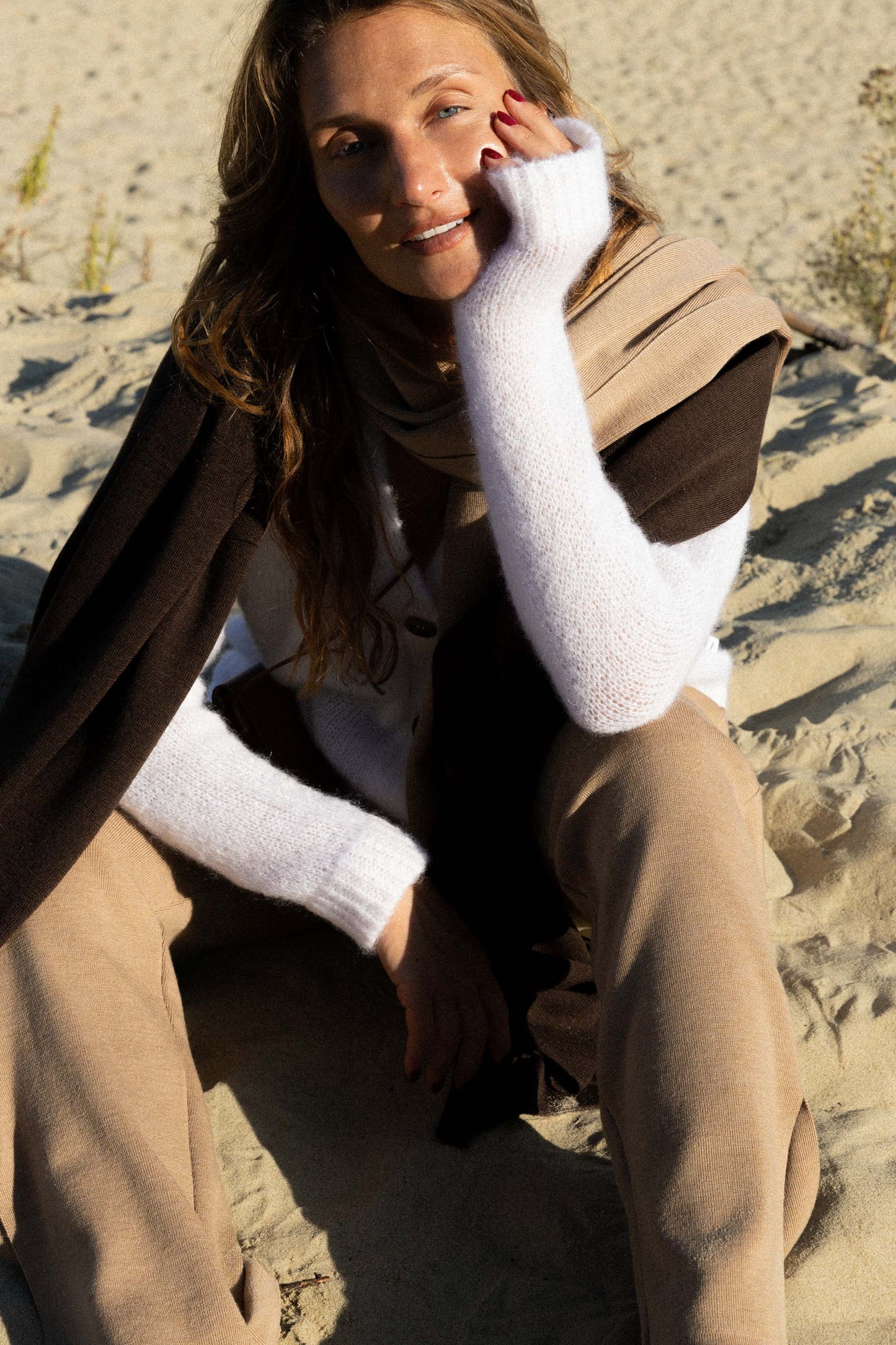 Via 100% Merino Scarf Beige