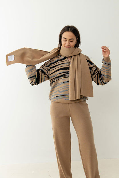 Via 100% Merino Scarf Beige