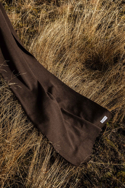 Via 100% Merino Scarf Chocolate