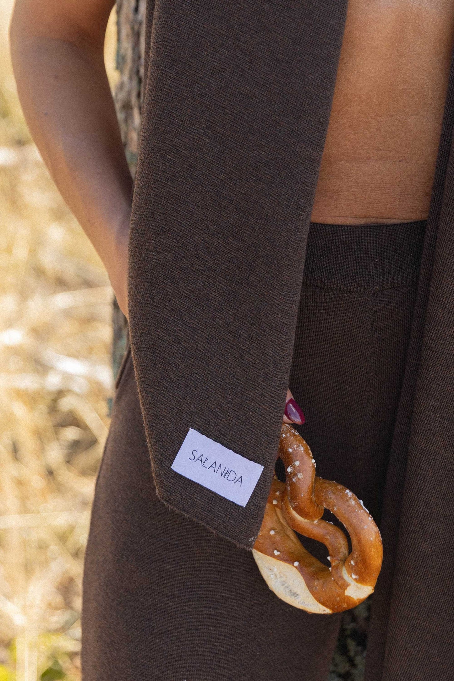 Via 100% Merino Scarf Chocolate