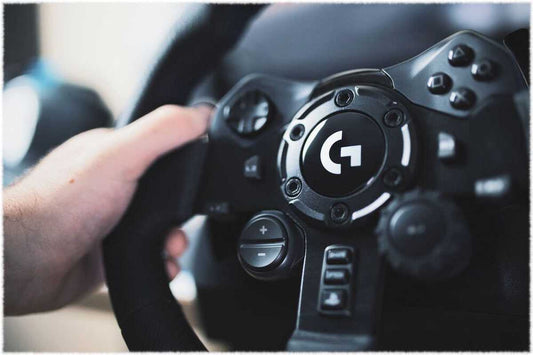 Kierownica wyścigowa Logitech G923 do gier PS4/PC – TrueForce Technology