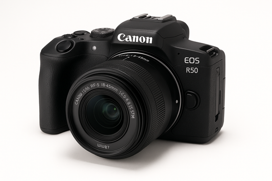 Canon EOS R50 su objektyvu - pagrindinis vaizdas