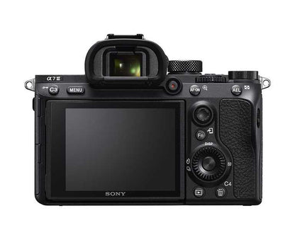 Sony Alpha A7 III sistēmas kamera — 24,2 MP pilnkadra 4K HDR video