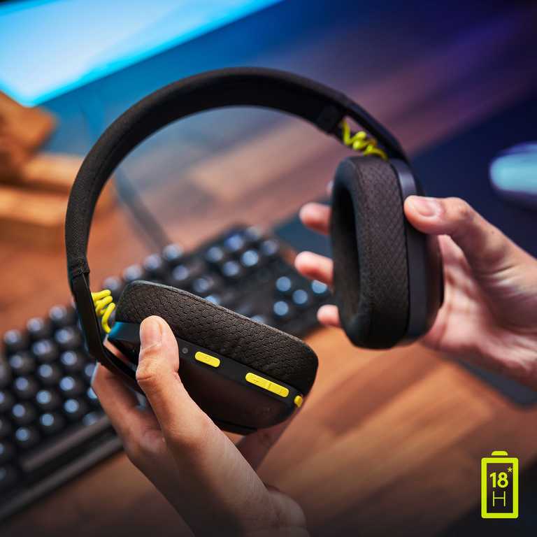 Logitech G435 belaidės žaidimų ausinės – „LIGHTSPEED“